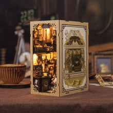 Carica l&#39;immagine nel visualizzatore di Gallery, Book Nook - Negozio di Antiquariato del Nonno