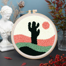 Carica l&#39;immagine nel visualizzatore di Gallery, Punch Needle Kit Cactus nel deserto